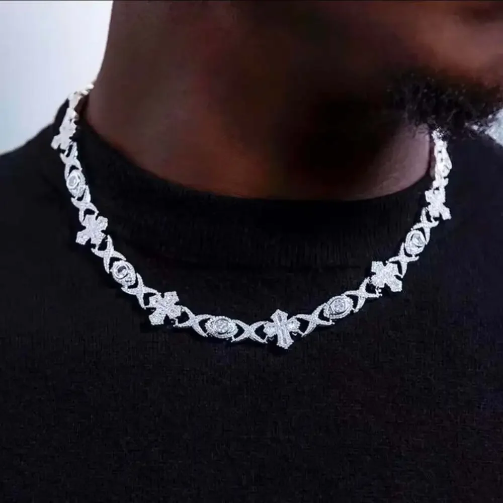 Silver Cross Necklace With Diamond Aea 5